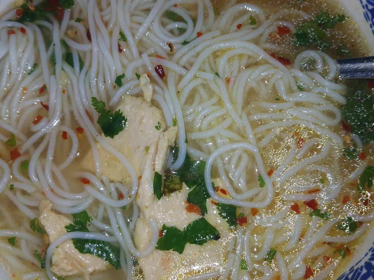 Pad Thai Copycat Noodle Soup With&nbsp;Chicken